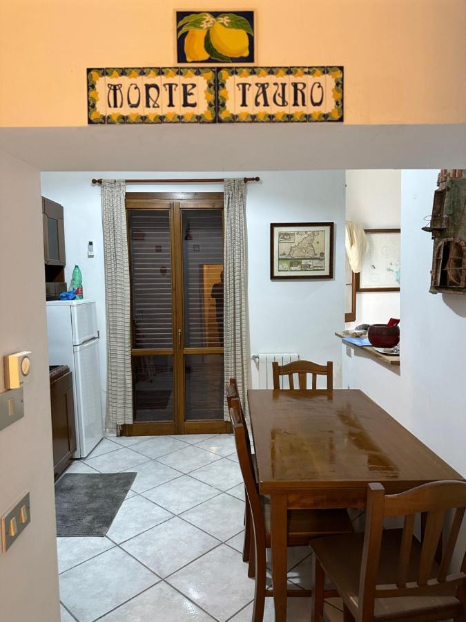 公寓 Monte Tauro *